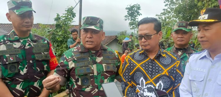 Tim WASEV Mabesad Kunjungi Lokasi TMMD ke-127 di Sukabumi, Progres Pembangunan Meningkat Pesat